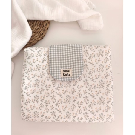 Cambiador de paseo floral Vega combinado con Vichy verde  Salvia